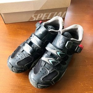 Specialized Riata mountain bike shoes